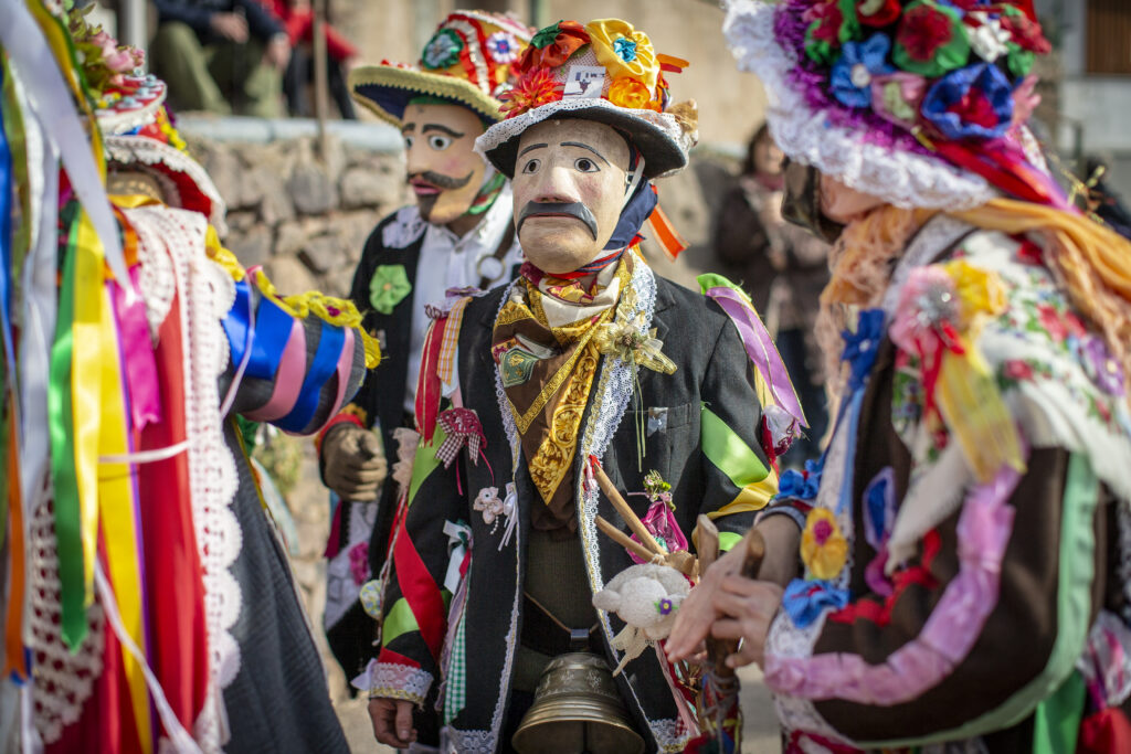 
52443-1-scaled.jpg
2025-12-04