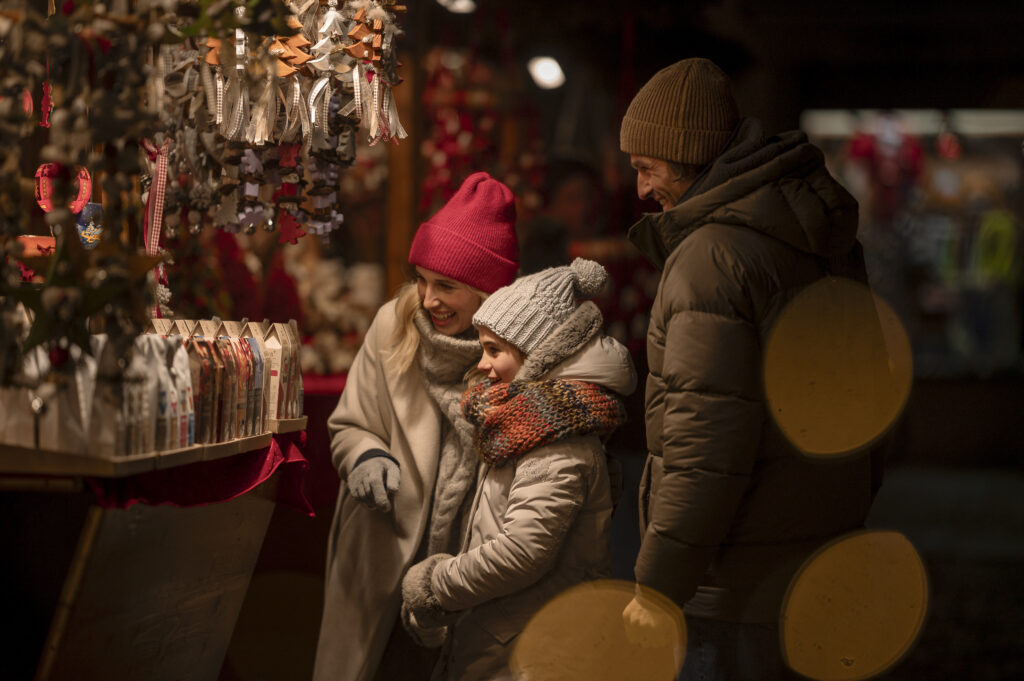 Xmas-market-Brixen-Bressanone-c-IDM-Sudtirol-Alto-AdigePatrick-Schwienbacher-scaled.jpg